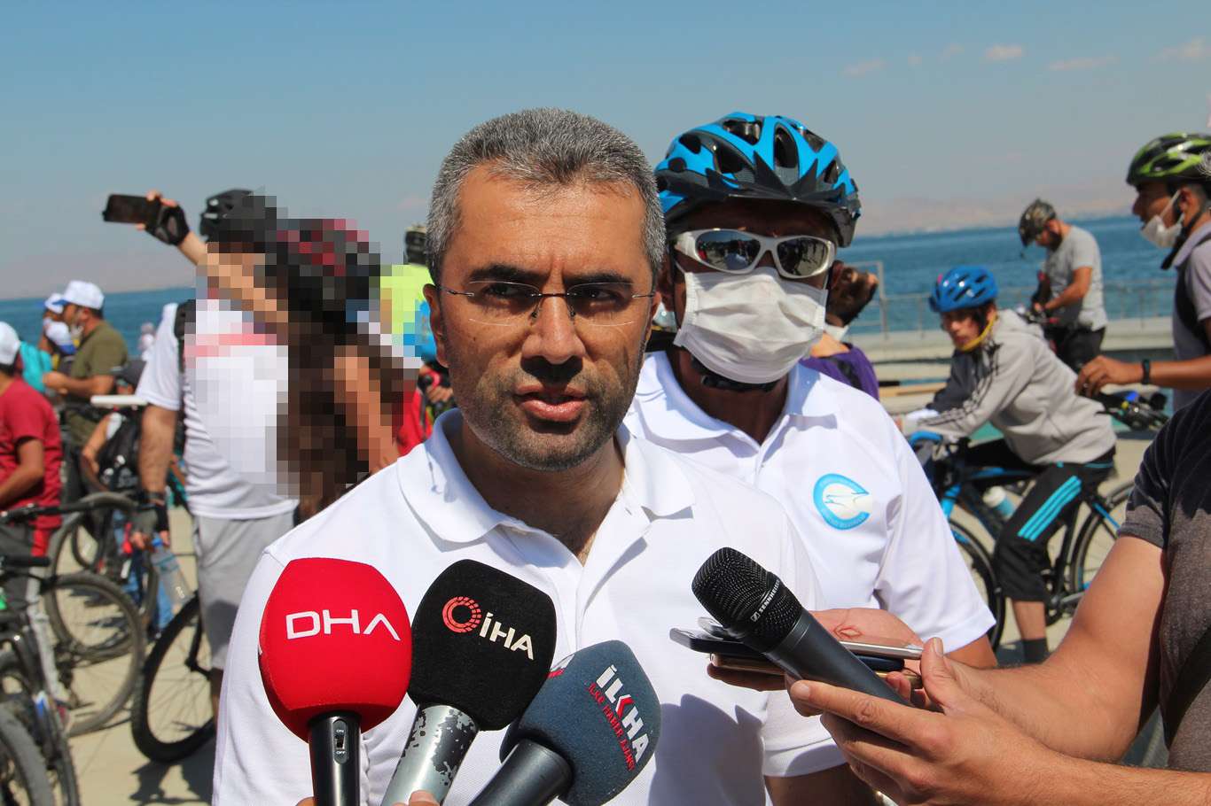 Van'ın tarihi Şamran Kanalı yolunda bisiklet turu düzenlendi Van'ın tarihi Şamran Kanalı yolunda bisiklet turu düzenlendi
